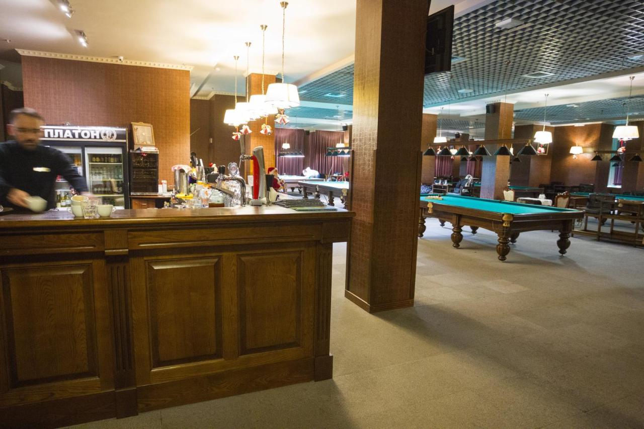 Navit Luxury Apartments With Breakfast Near The Railway Station, The City Center And The Park Kiev Ngoại thất bức ảnh